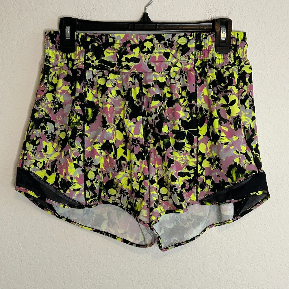 Lululemon Hotty Hot High Rise NWOT